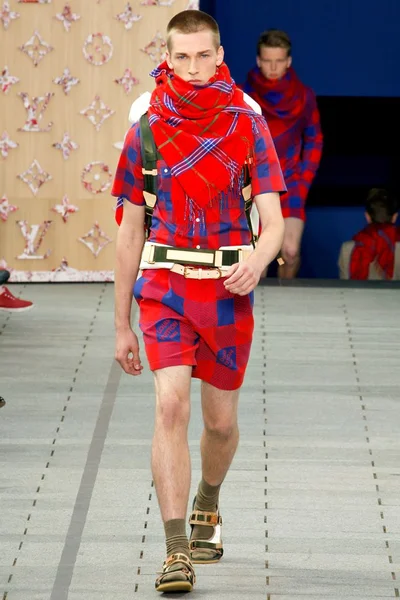 Look 21